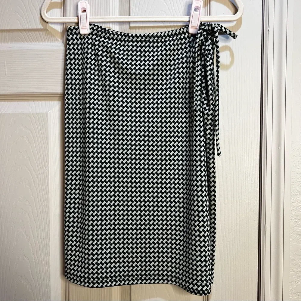 Old Navy Wrap Skirt